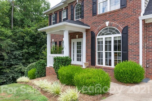 Property image 3 at 4977 Timber Valley Lane, Hickory, NC 28602