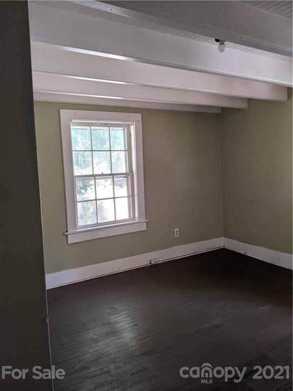 Property image 3 at 20 Claxton Place, Asheville, NC 28801