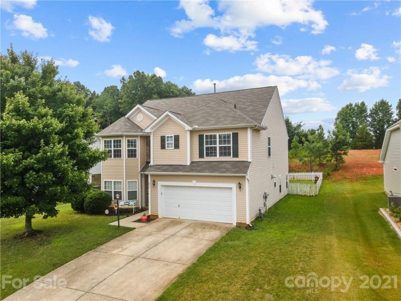 274 Settlers Grove Lane