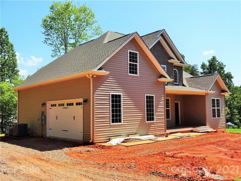 Property image 3 at 411 Dublin Lane, Columbus, NC 28722