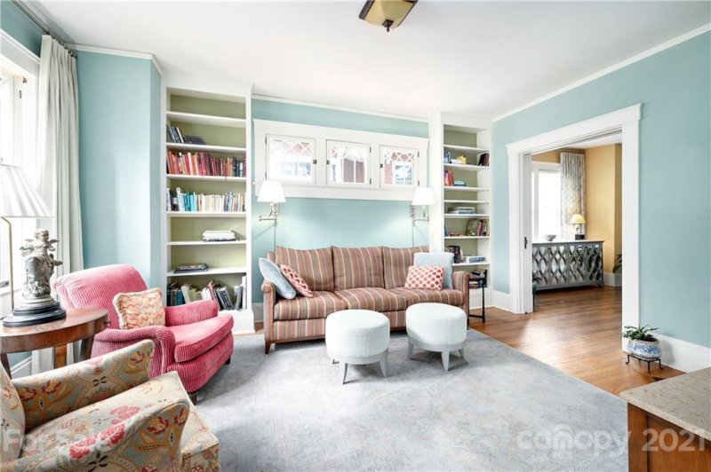 Property image 4 at 24 Austin Avenue, Asheville, NC 28801