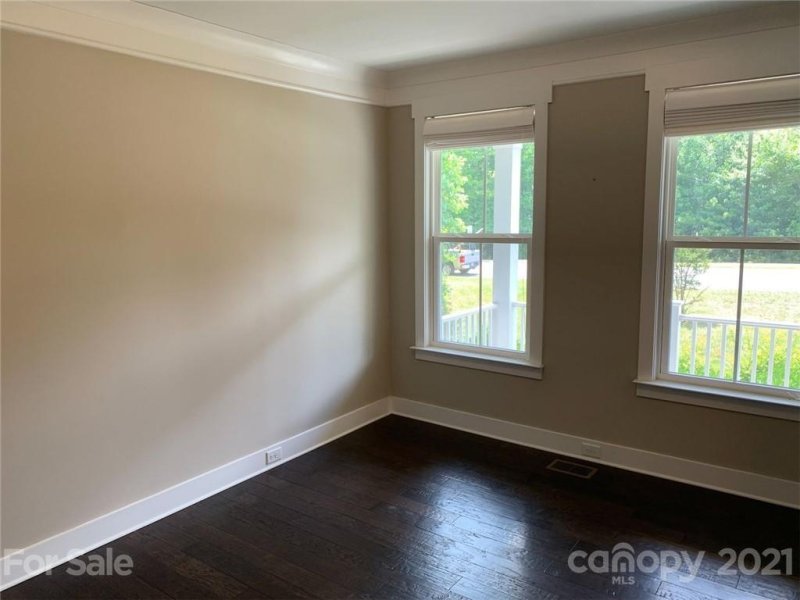 Property image 2 at 342 Cove Creek Loop, Mooresville, NC 28117