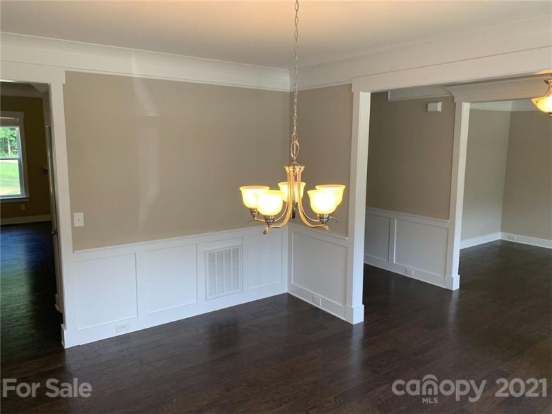 Property image 3 at 342 Cove Creek Loop, Mooresville, NC 28117