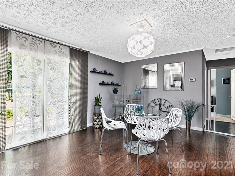 Property image 5 at 101 E Arbutus Trail, Hendersonville, NC 28792