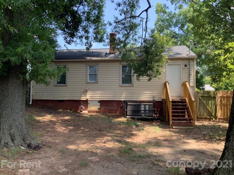 Property image 2 at 405 Plymouth Avenue, Charlotte, NC 28206