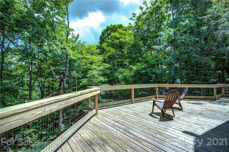 Property image 3 at 905 Charter Hills Road, Beech Mountain, NC 28604