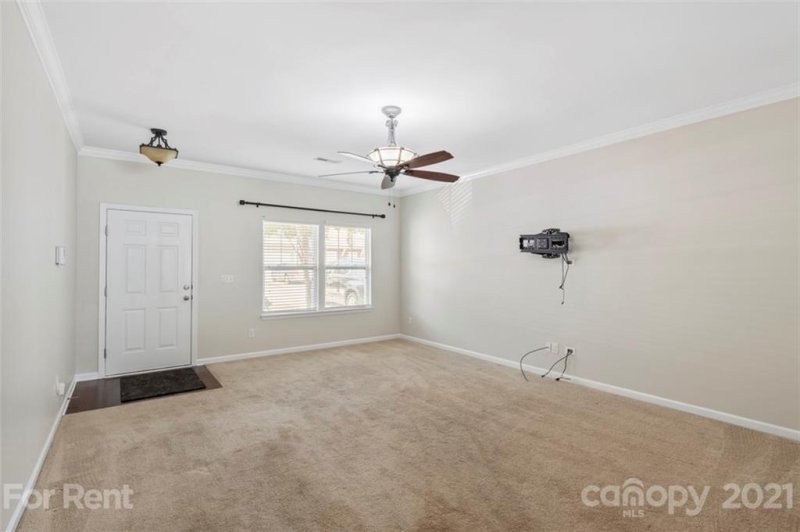 Property image 3 at 361 Battery Circle, Clover, SC 29710