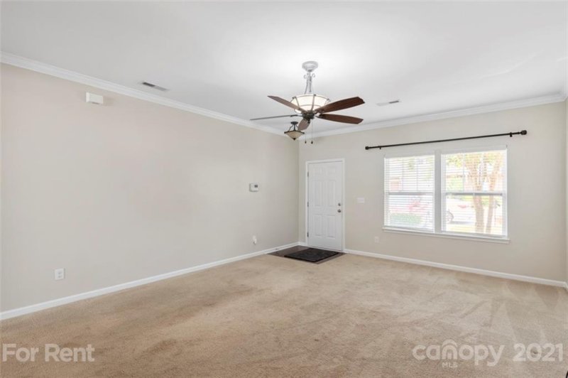 Property image 5 at 361 Battery Circle, Clover, SC 29710