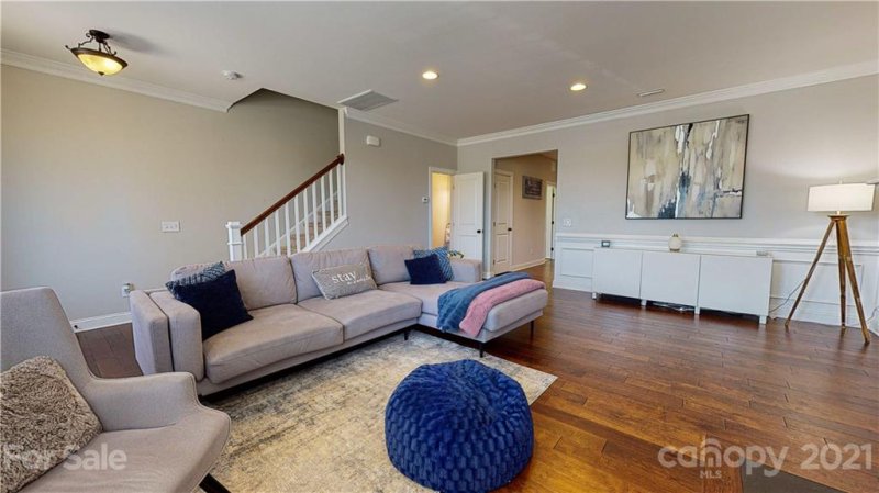 Property image 4 at 8717 Aspinwall Drive, Charlotte, NC 28216