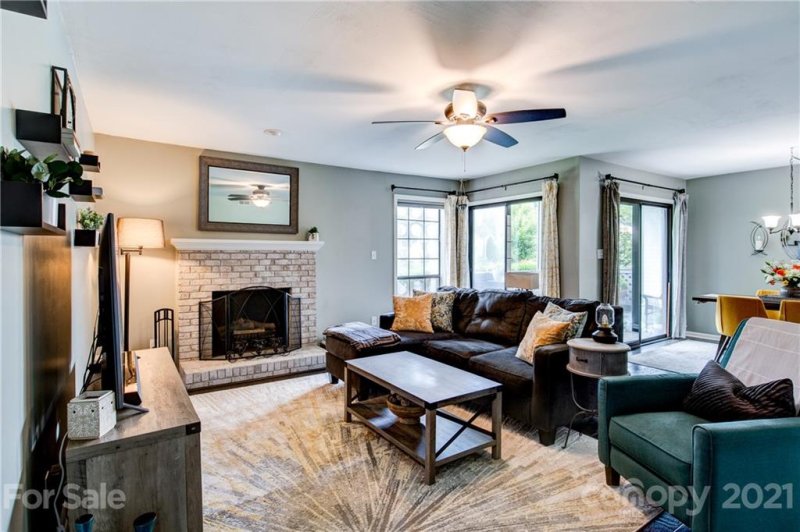 Property image 4 at 4607 Hamory Drive, Charlotte, NC 28212