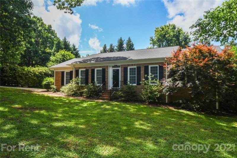 Property image 3 at 4521 Bainview Drive, Mint Hill, NC 28227