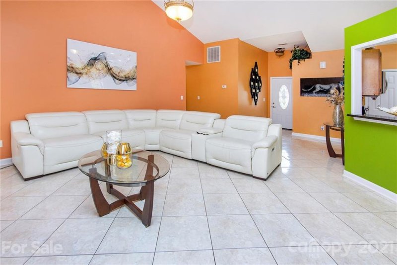 Property image 4 at 5004 Rosemede Drive, Charlotte, NC 28227