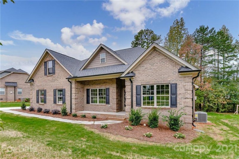 Property image 2 at 2017 Parrothead Drive, Monroe, NC 28110