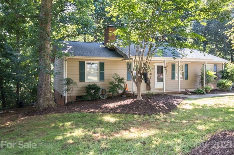 Property image 3 at 4629 Longbriar Drive, Gastonia, NC 28056