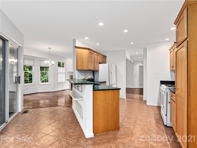 Property image 5 at 8 Pinehurst Court, Etowah, NC 28729