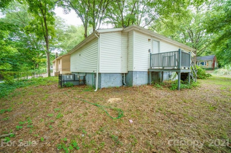 Property image 4 at 1407 Mauney Avenue, Gastonia, NC 28052
