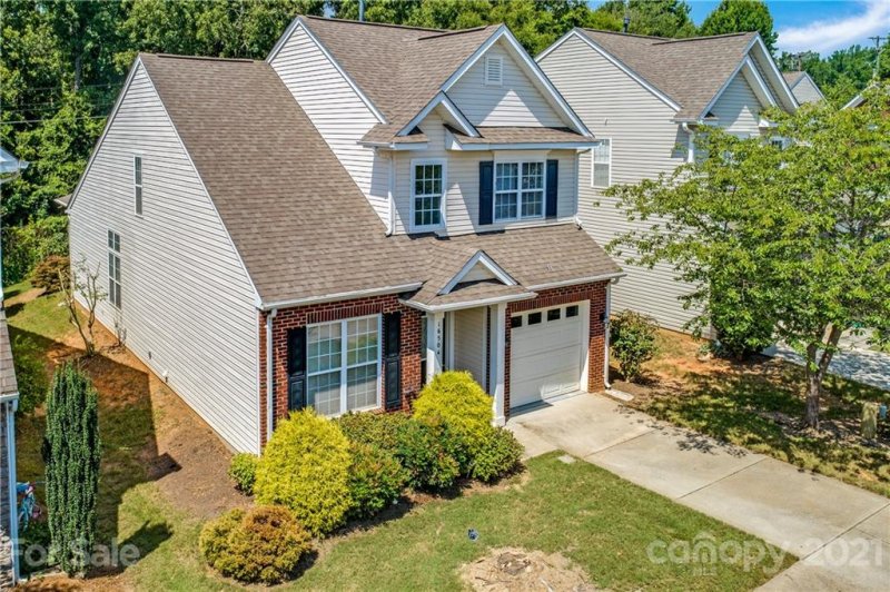 Property image 2 at 16504 Kettlewell Lane, Charlotte, NC 28277