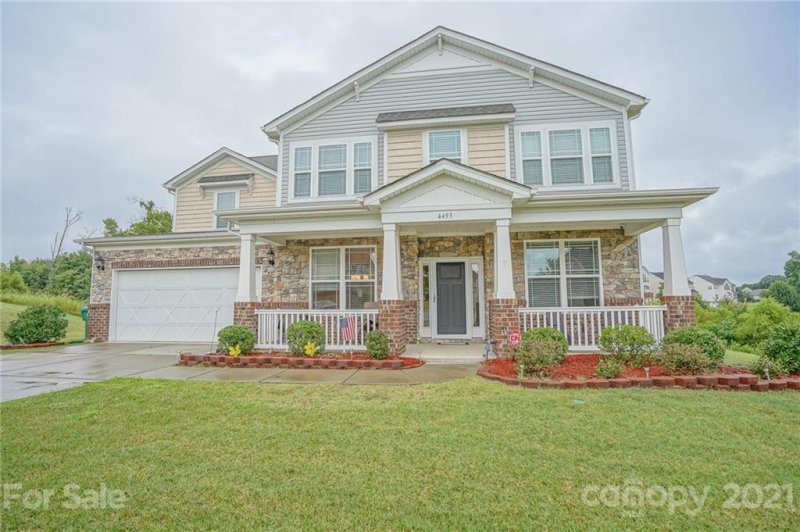 4493 Woody Glen Court