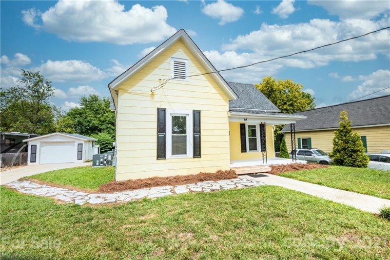 Property image 2 at 68 14th Street, Hickory, NC 28602