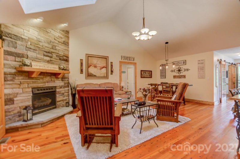 Property image 5 at 68 Stone House Road, Hendersonville, NC 28739