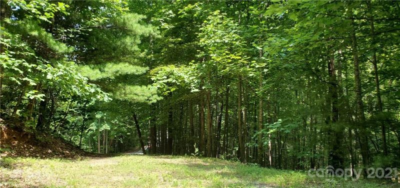 22 B Pinnacle Parkway