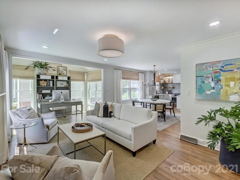 Property image 4 at 3502 Commonwealth Avenue, Charlotte, NC 28205