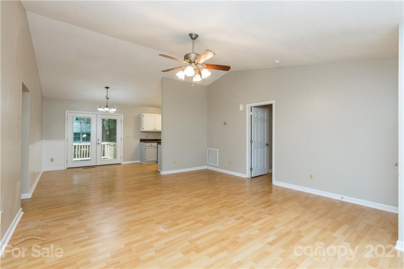 Property image 5 at 153 Creek Branch Drive, Mooresville, NC 28115