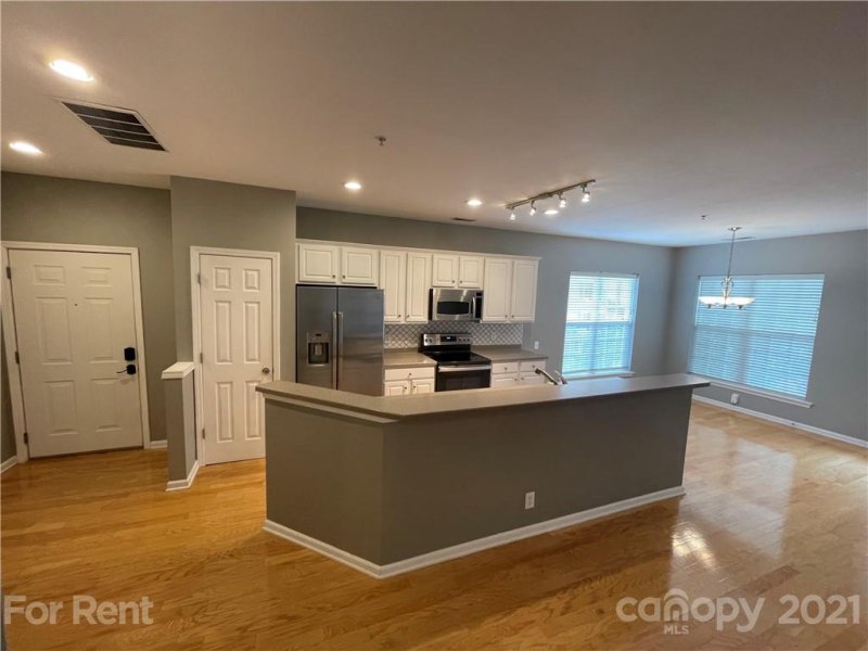 Property image 4 at 3182 Margellina Drive, Charlotte, NC 28210