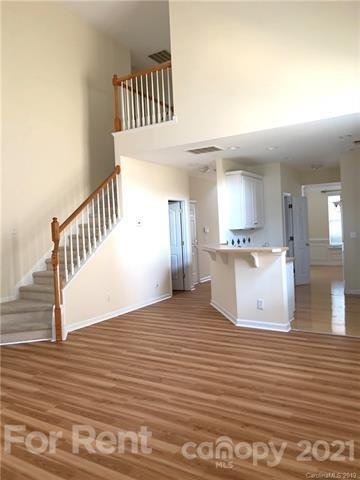 Property image 2 at 9110 Scarcliff Lane, Charlotte, NC 28277