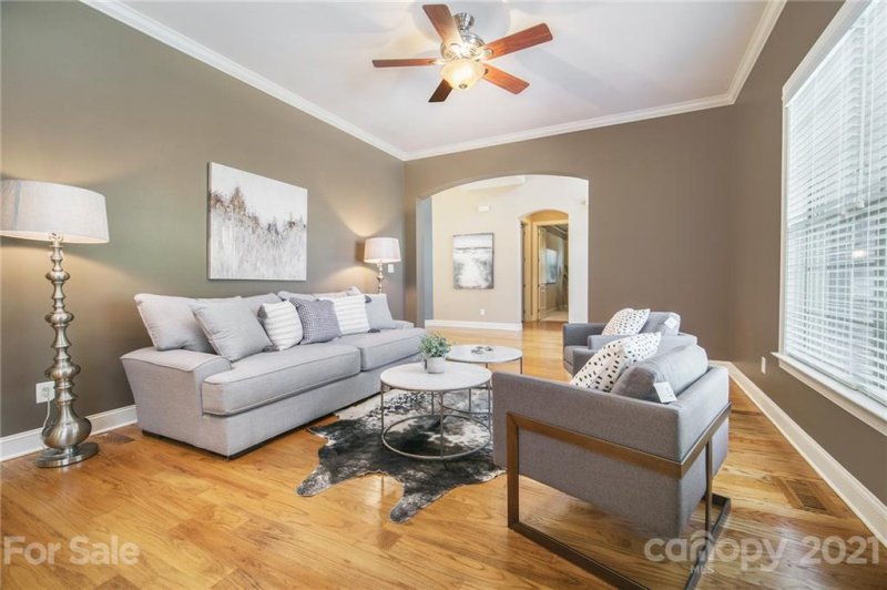 Property image 4 at 111 Lakeshore Hills Drive, Mooresville, NC 28117