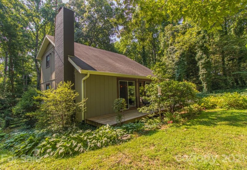 Property image 5 at 8 Sandpiper Place, Arden, NC 28704