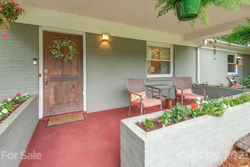 Property image 4 at 15 Forestdale Drive, Asheville, NC 28803