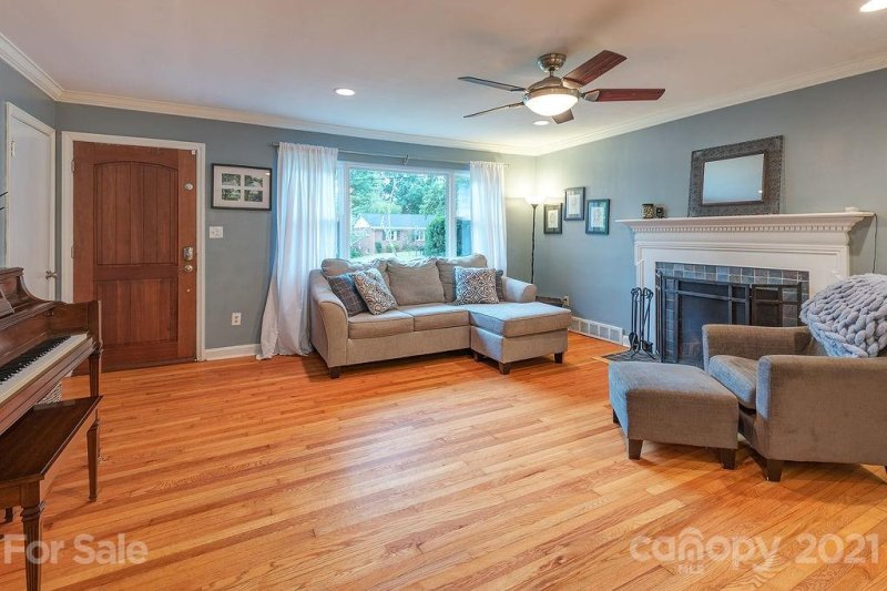 Property image 5 at 15 Forestdale Drive, Asheville, NC 28803