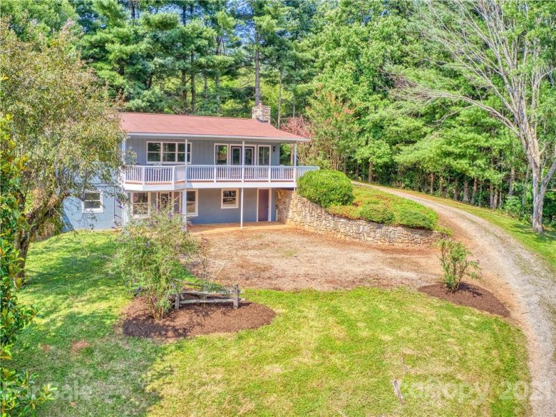 Property image 2 at 130 Rolling Acres Drive, Canton, NC 28716