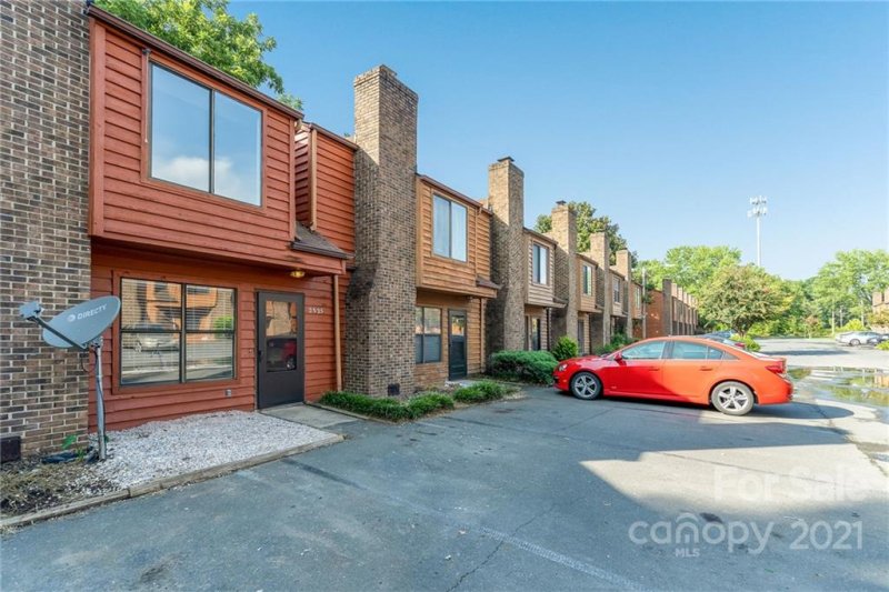 Property image 3 at 2325 Brookview Court, Rock Hill, SC 29732