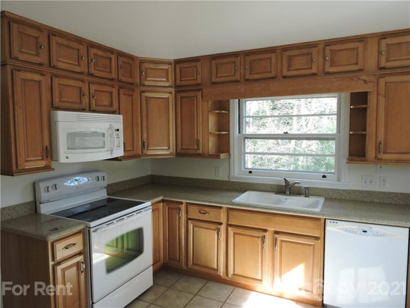 Property image 4 at 35 Griffing Boulevard, Asheville, NC 28804