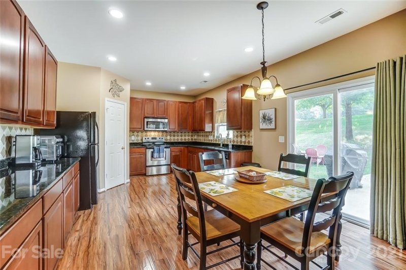 Property image 2 at 220 Sycamore Creek Road, Fort Mill, SC 29708