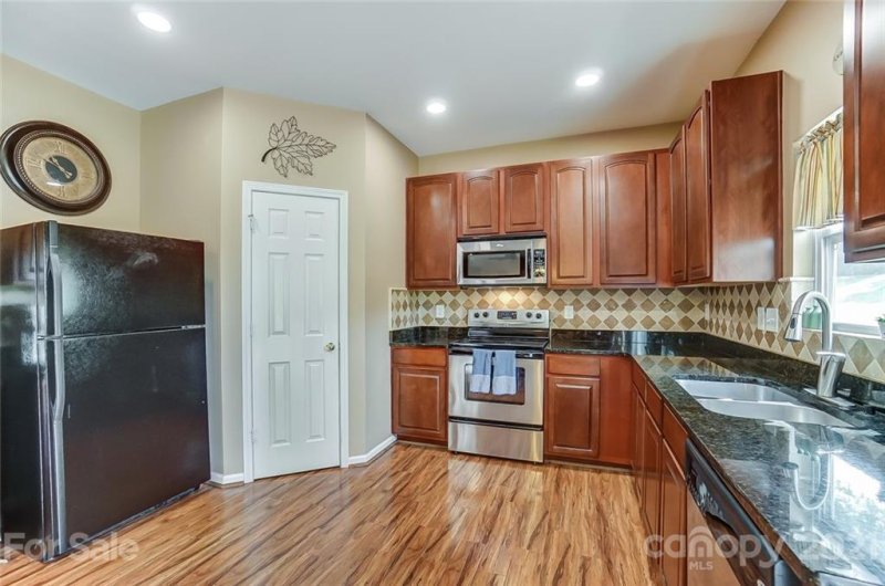 Property image 3 at 220 Sycamore Creek Road, Fort Mill, SC 29708