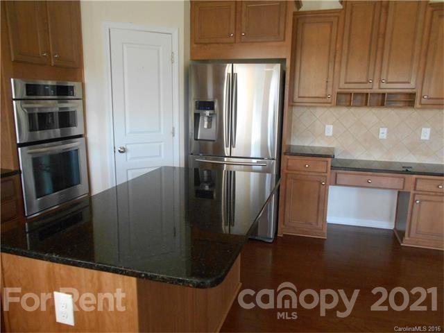 Property image 5 at 17909 Campbell Hall Court, Charlotte, NC 28277