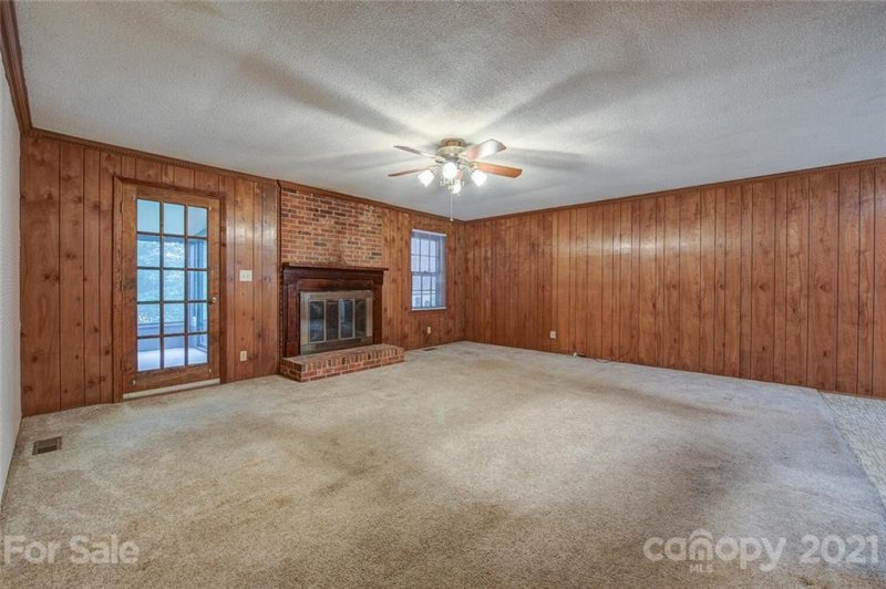 Property image 5 at 214 Dogwood Drive, Mount Holly, NC 28120