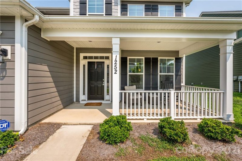 Property image 2 at 1252 New River Drive, Concord, NC 28025