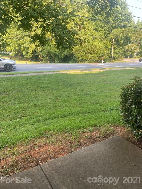 Property image 2 at 3051 Nevin Place Drive, Charlotte, NC 28269