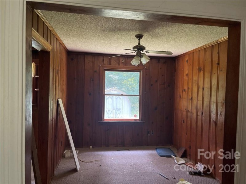 Property image 5 at 2101 Mcdonald Drive, Charlotte, NC 28216