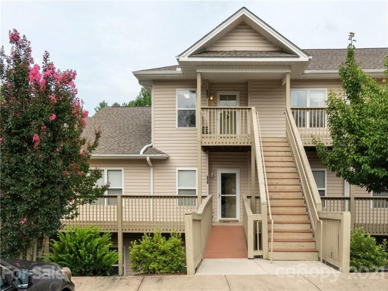 313 Carrington Place