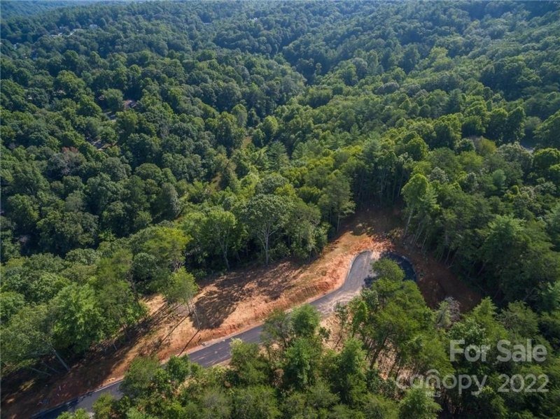 Property image 2 at 149 Riverbend Forest Drive, Asheville, NC 28805