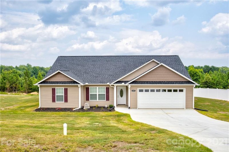6407 Hunting Creek Road