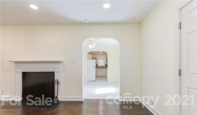 Property image 5 at 300 Keswick Avenue, Charlotte, NC 28206