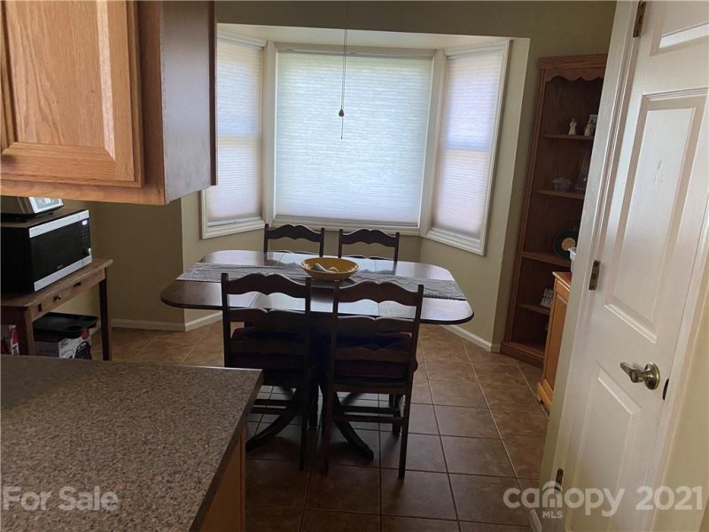 Property image 5 at 114 Exeter Court, Hendersonville, NC 28791