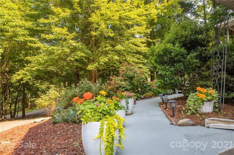 Property image 3 at 22 Timothy Lane, Candler, NC 28715