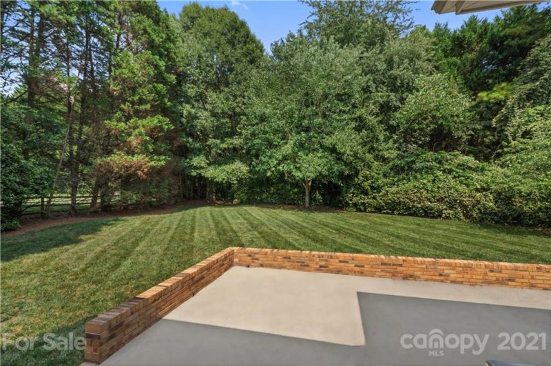 Property image 4 at 8417 Brownes Pond Lane, Charlotte, NC 28277